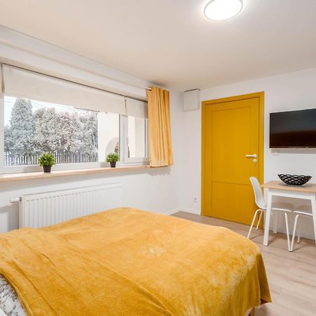 Ferienwohnung Enjoy! Warszawa Mysiadlo Exterior foto